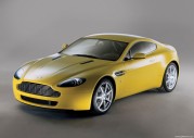 Aston Martin Vantage V8